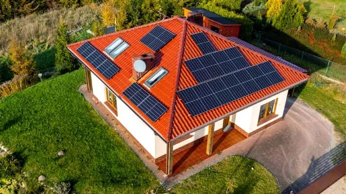 Jak zrobić uziemienie fotowoltaiki i uniknąć kosztownych błędów