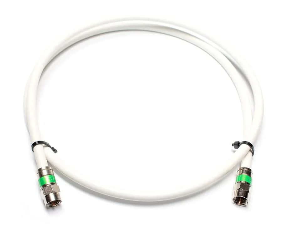 Kabel antenowy z końcówkami: jak wybrać najlepszy do TV?