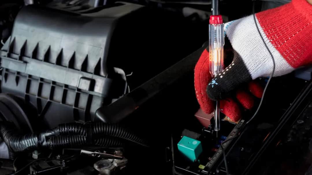 Bezpiecznik termiczny w minutę: Prosty sposób na pewny pomiar multimetrem