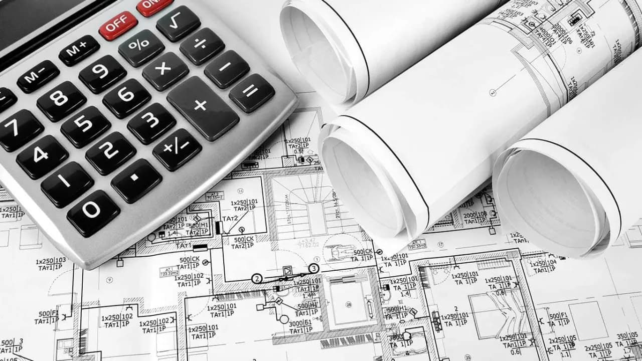 Ile kosztuje elektryka w mieszkaniu? Sprawdź, co wpływa na ceny